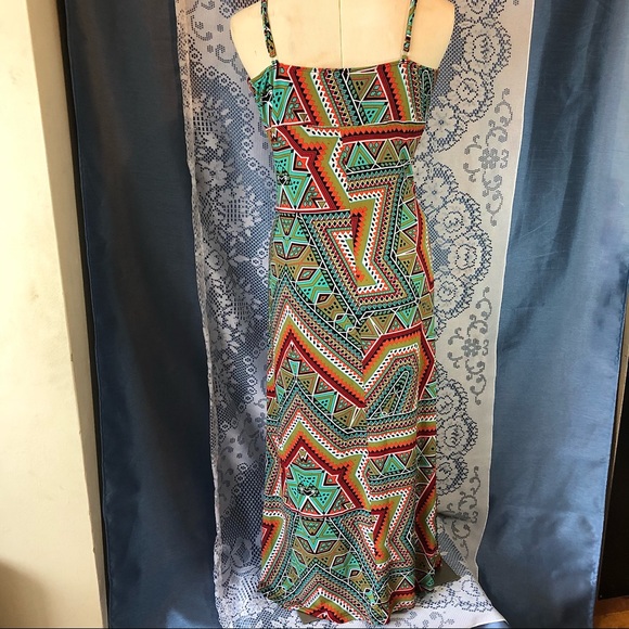 Halter Style Summer Dress - Picture 9 of 9